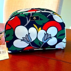 KATE SPADE ♠️ DAWN BREEZY FLORAL DOME COSMETIC CASE 7 1/2 x 5 x 3 NWT